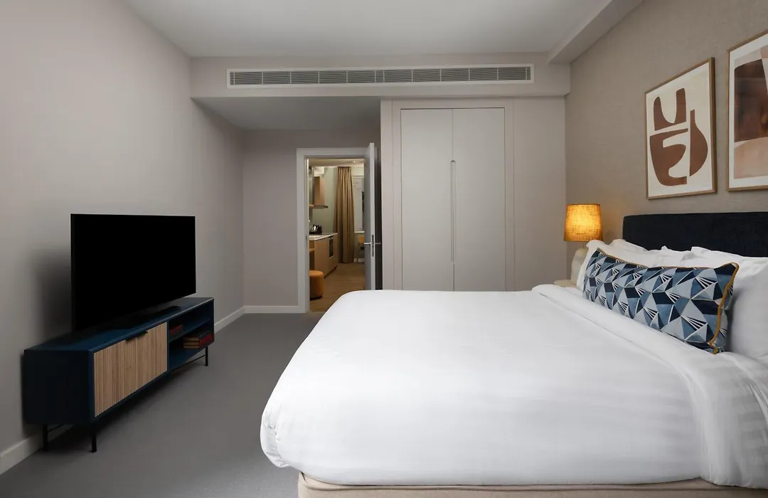 The Lincoln Suites-1